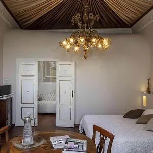 La Dimora Dei Monaci Bed & Breakfast Siena