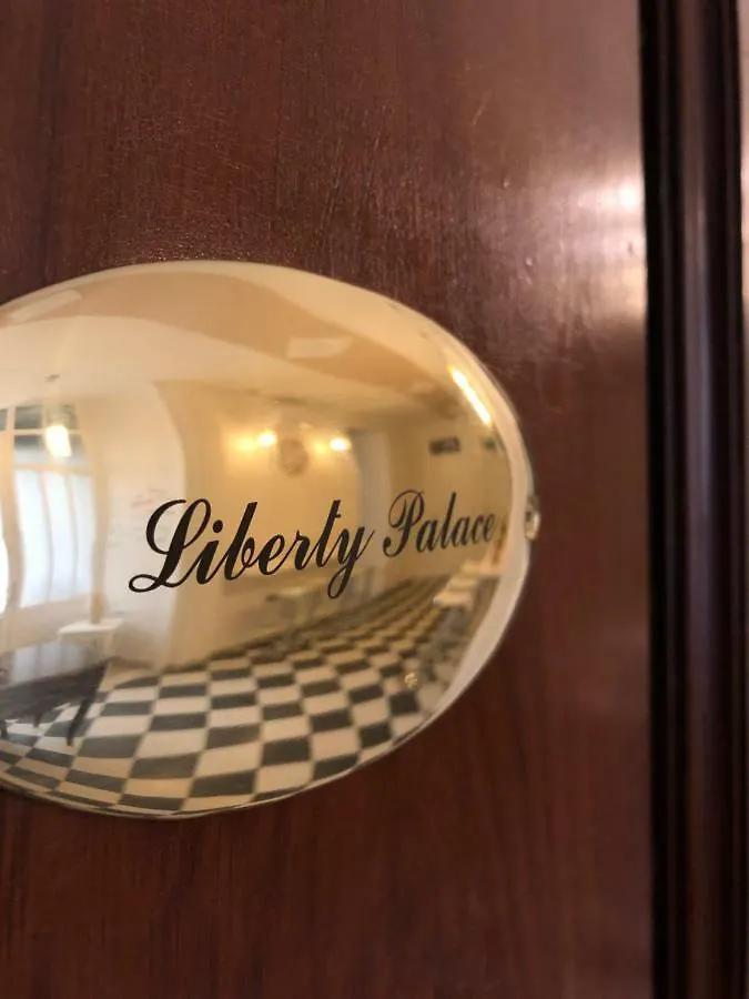 Liberty Palace Palermo 3*,